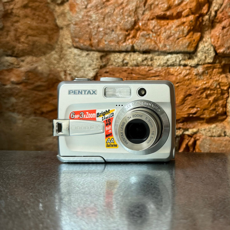 Pentax Optio E10 цифровой фотоаппарат