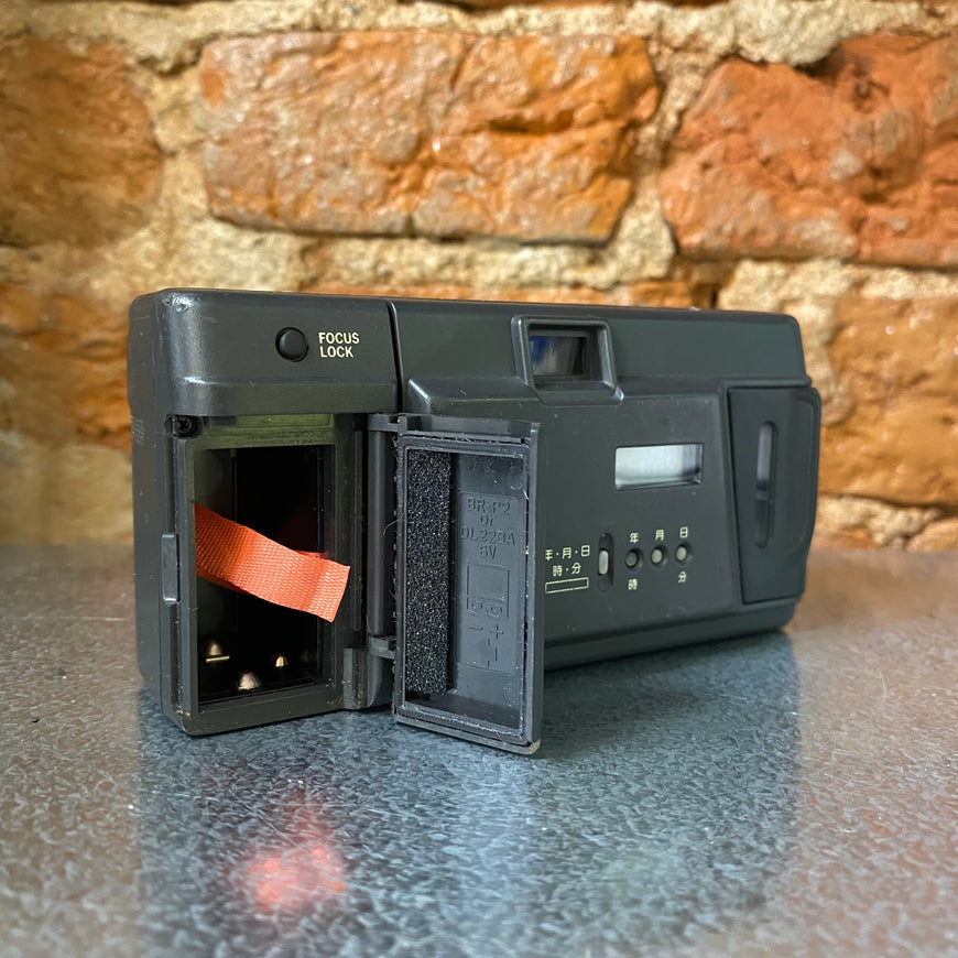 Olympus AF-1 Quartzdate пленочный фотоаппарат