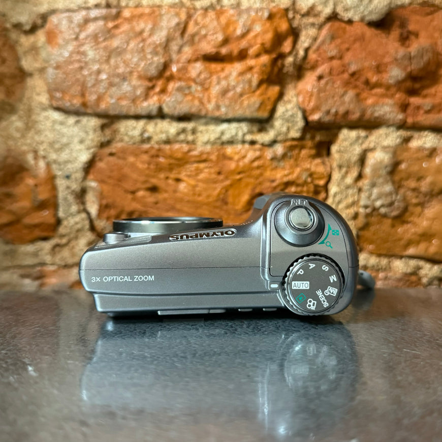 Olympus SP-310 цифровой фотоаппарат