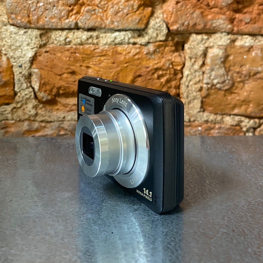 Sony Cyber-shot DSC-W520 черный цифровой фотоаппарат