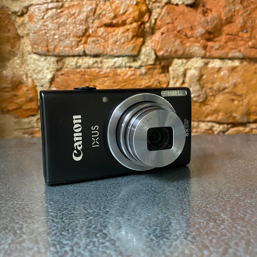 Canon IXUS 135 цифровой фотоаппарат черный