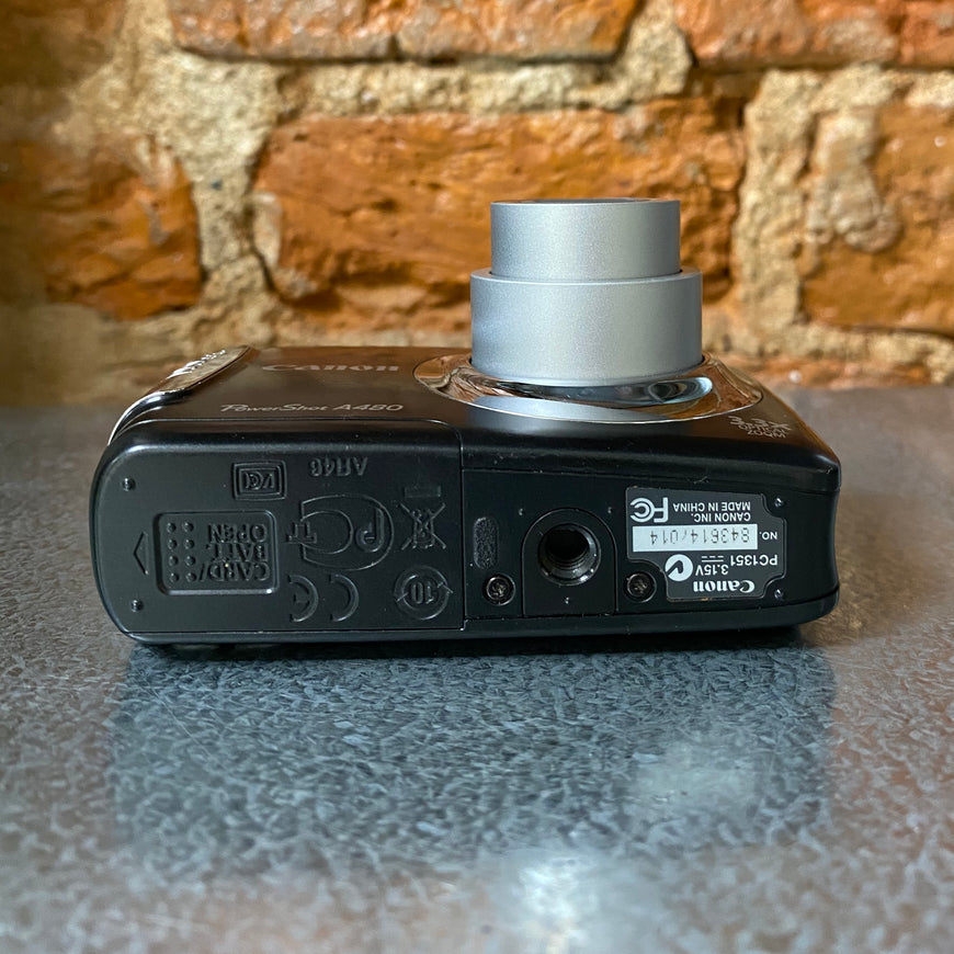 Canon PowerShot A480 черный цифровой фотоаппарат