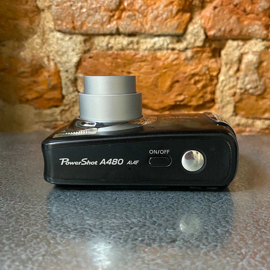 Canon PowerShot A480 черный цифровой фотоаппарат