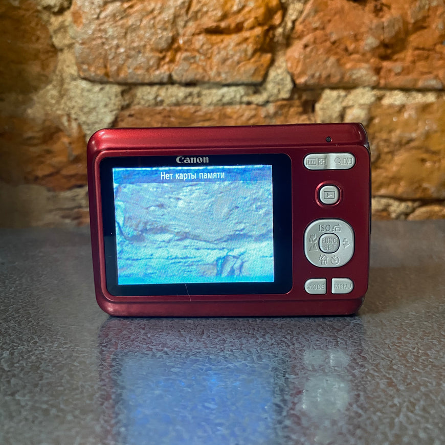 Canon PowerShot A480 красный цифровой фотоаппарат