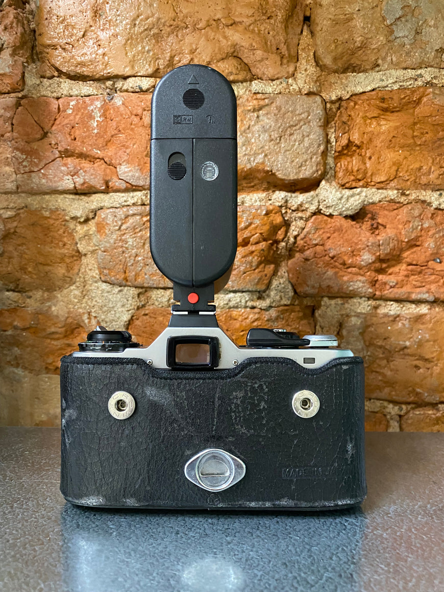 Pentax ME 1:1.7 50 mm полный комплект пленочный зеркальный фотоаппарат