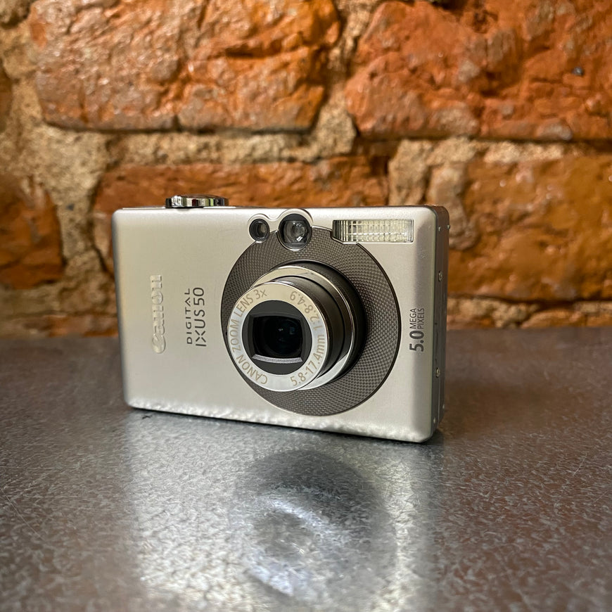 Canon IXUS 50 цифровой фотоаппарат
