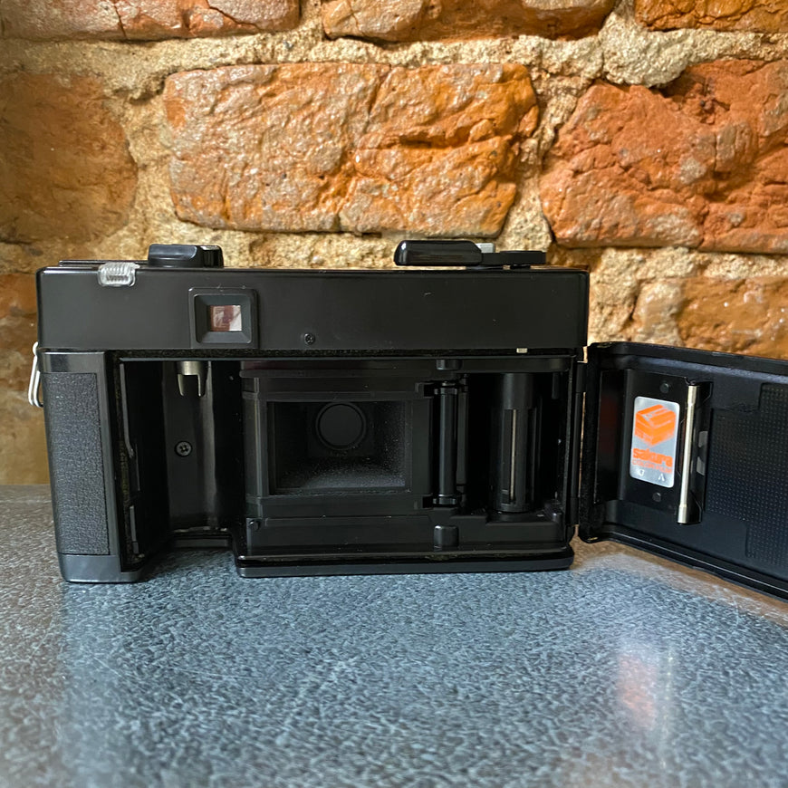 Konica C35 AF пленочный фотоаппарат легенда