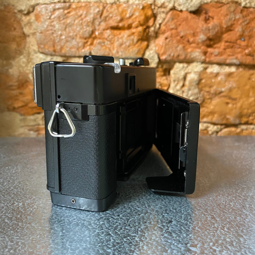 Konica C35 AF пленочный фотоаппарат легенда
