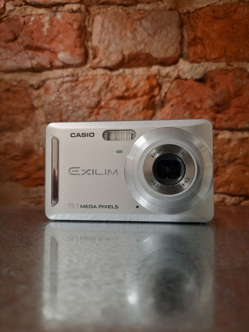 Casio Exilim EX-Z19 цифровой фотоаппарат