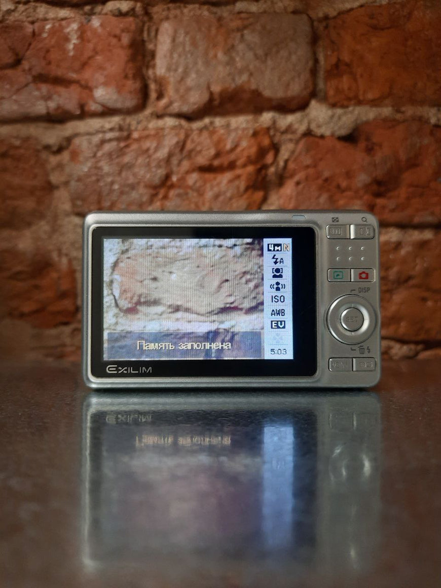 Casio Exilim EX-Z19 цифровой фотоаппарат