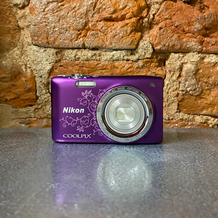 Nikon Coolpix S2700 фиолетовый цифровой фотоаппарат