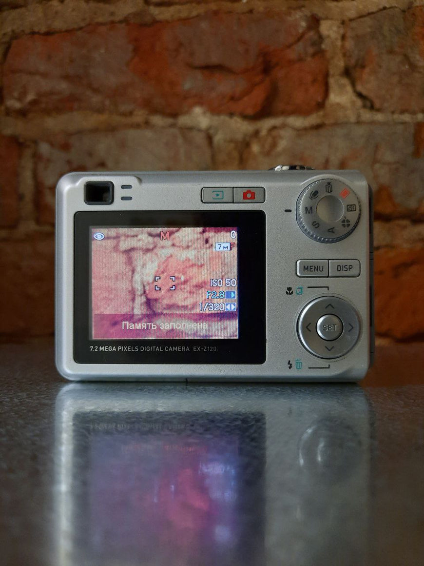 Casio Exilim EX-Z120 цифровой фотоаппарат