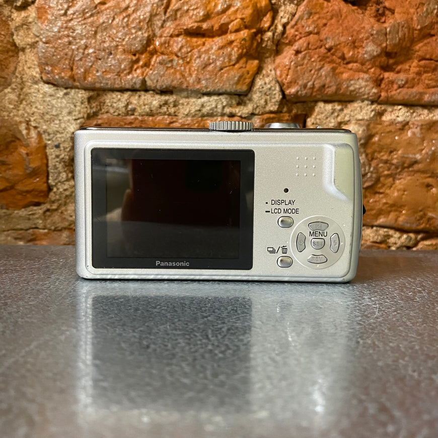 Panasonic DMC-TZ1 цифровой компакт отличная сохранность