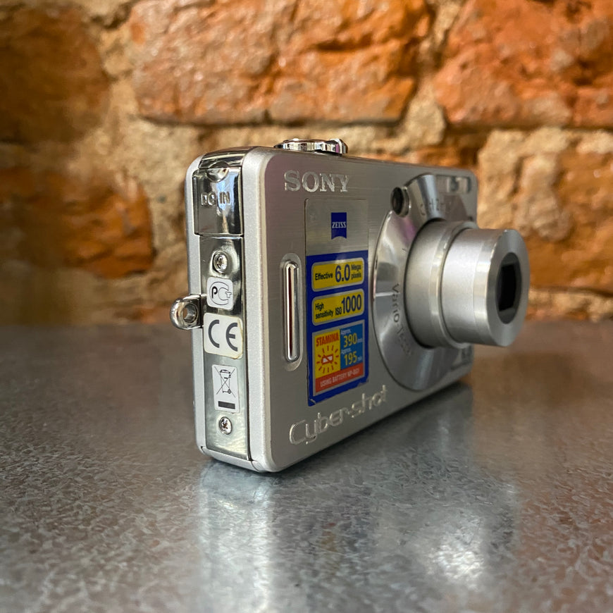 Sony Cyber-shot DSC-W50 цифровой фотоаппарат