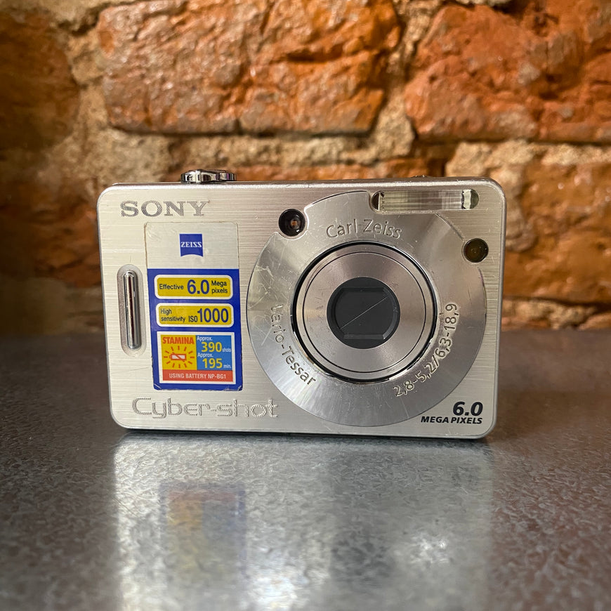 Sony Cyber-shot DSC-W50 цифровой фотоаппарат