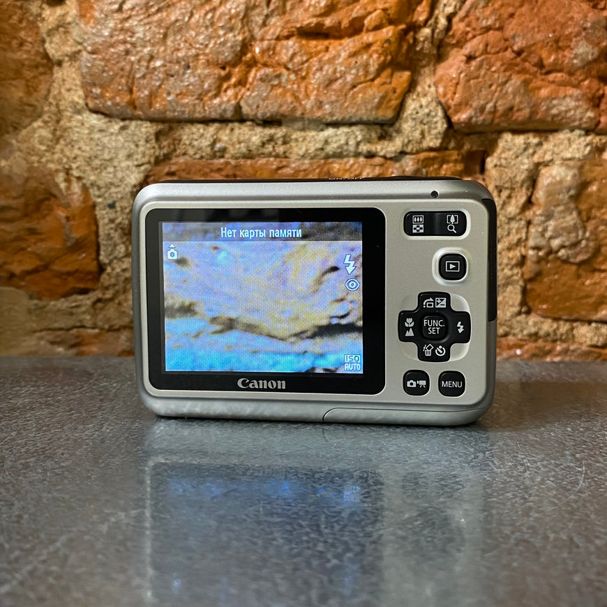 Canon PowerShot A495 серебро цифровой фотоаппарат