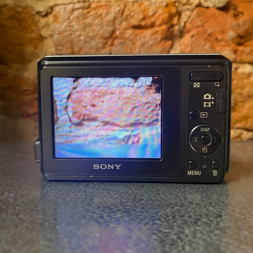 Sony Cyber-shot DSC-S2000 черный цифровой фотоаппарат