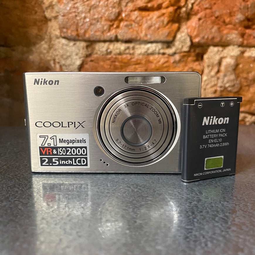 Nikon Coolpix S500 цифровой фотоаппарат металлический