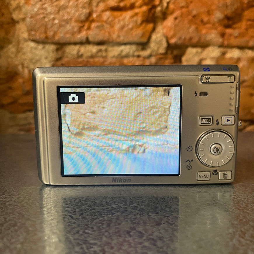 Nikon Coolpix S500 цифровой фотоаппарат металлический