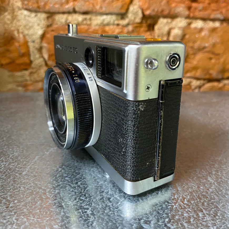 Olympus 35 EC Zuiko 2.8 пленочный фотоаппарат
