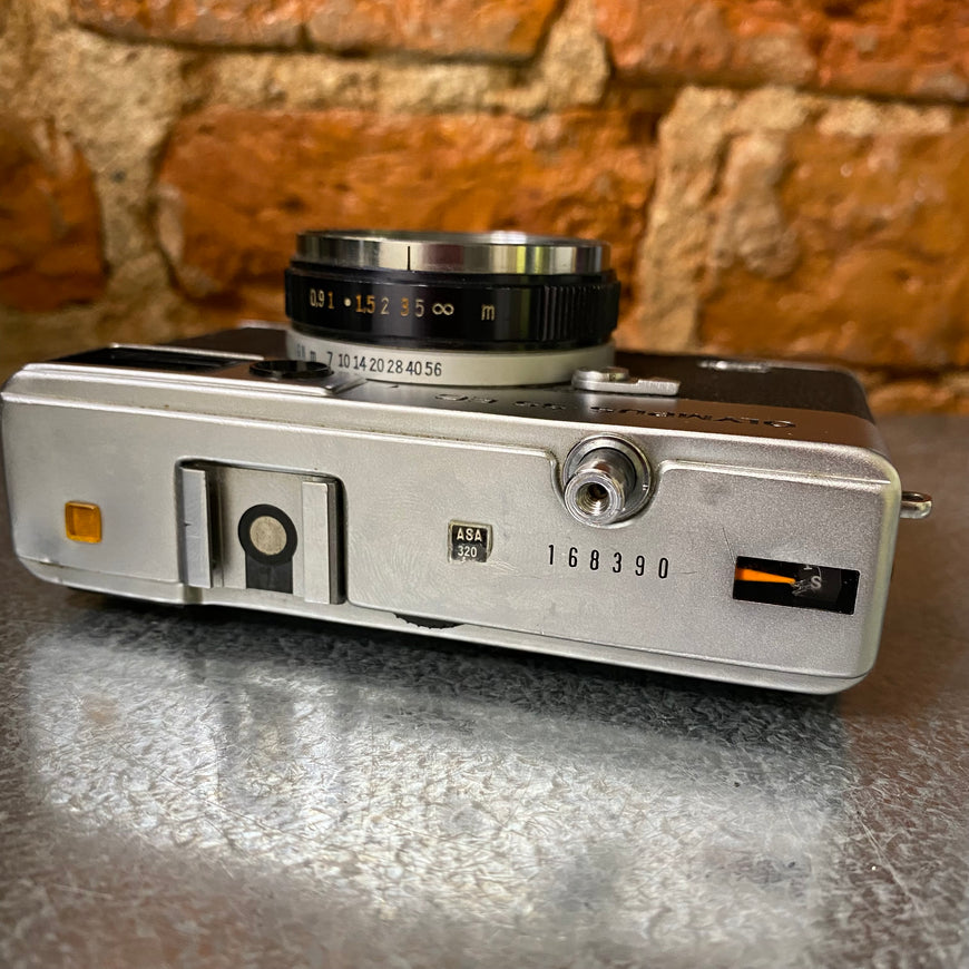 Olympus 35 EC Zuiko 2.8 пленочный фотоаппарат