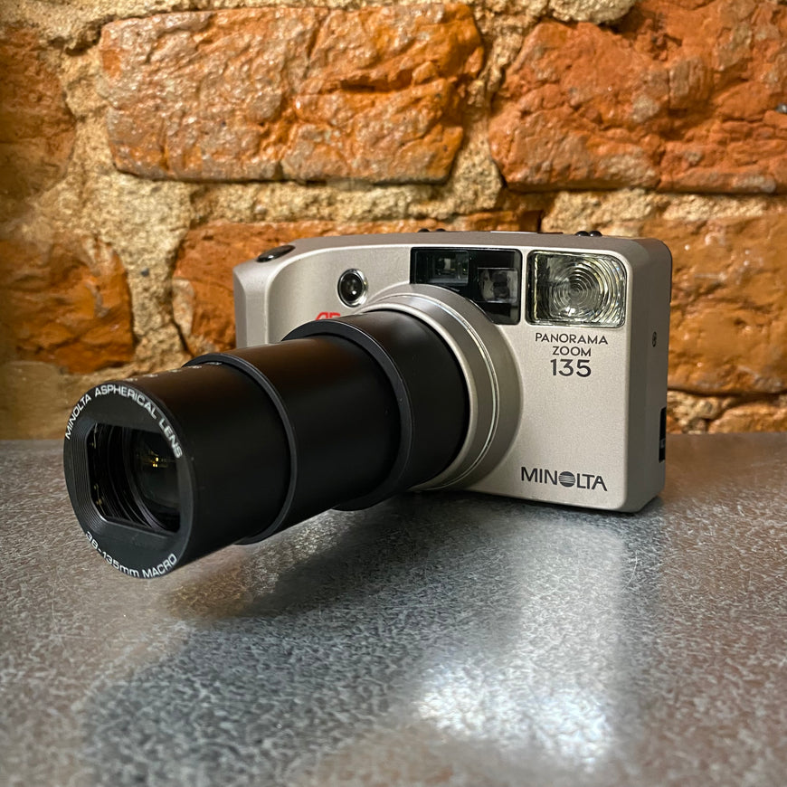 Minolta Panorama zoom 135 пленочный фотоаппарат