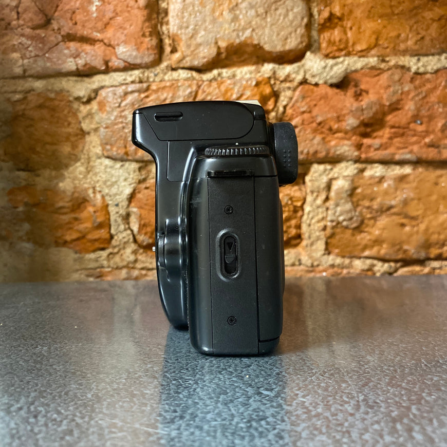 Canon EOS1000QD тушка рабочая