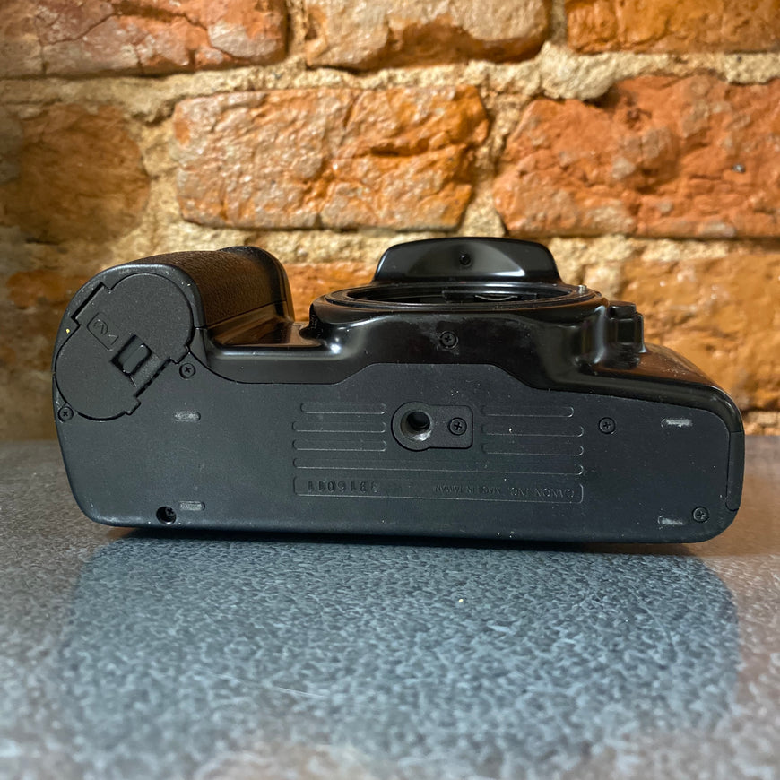Canon EOS1000QD тушка рабочая