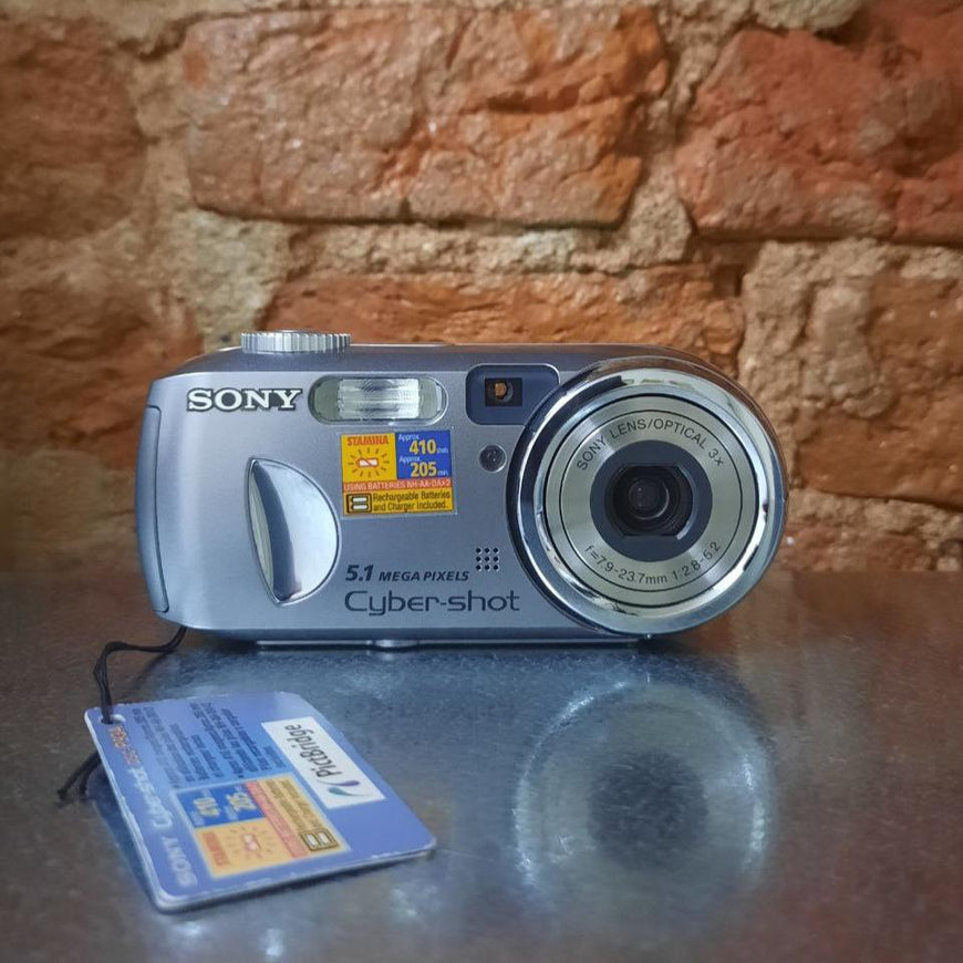 Sony DSC-P93A цифровой фотоаппарат