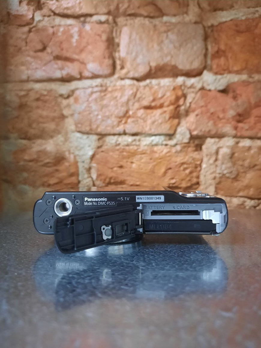 Panasonic DMC-FS35 черный цифровой фотоаппарат