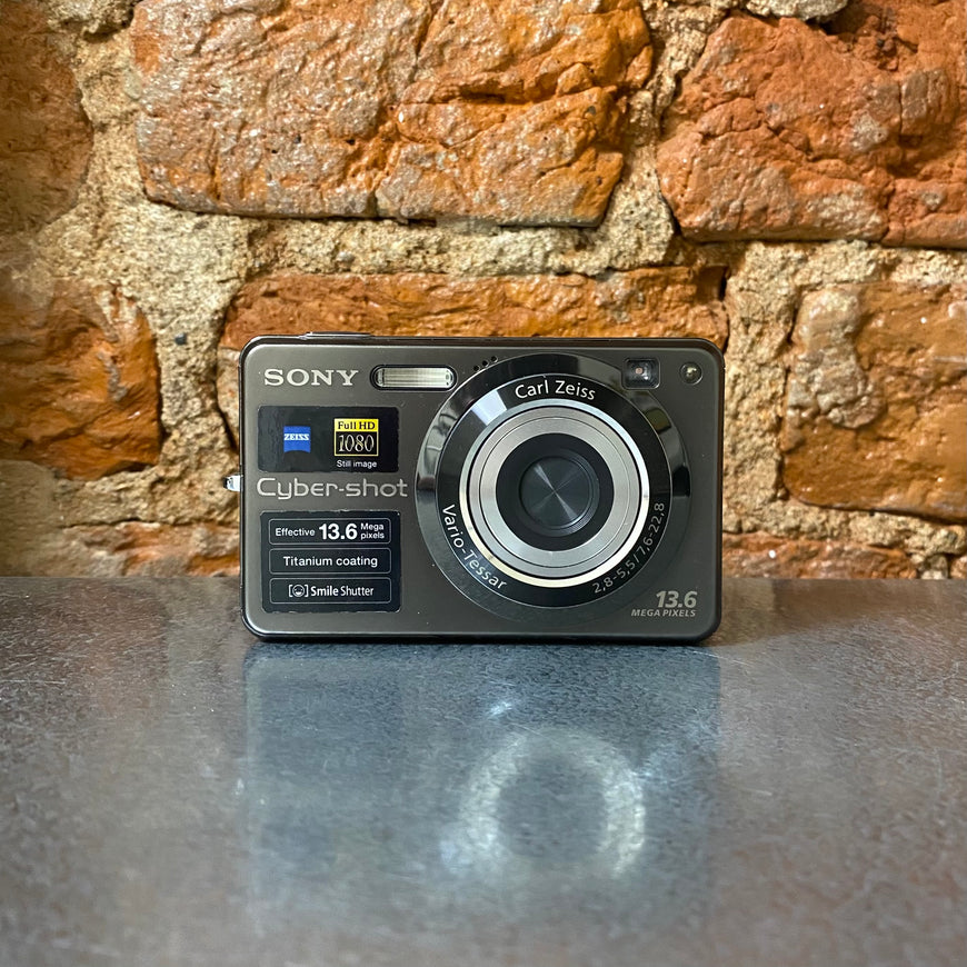 Sony Cyber-shot DSC-W300 графит цифровой фотоаппарат