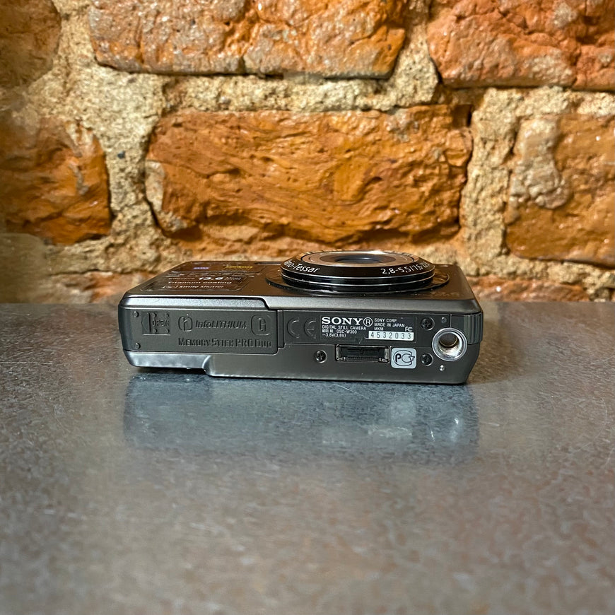 Sony Cyber-shot DSC-W300 графит цифровой фотоаппарат