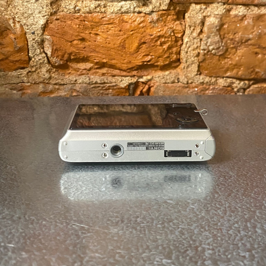 Sony Cyber-shot DSC-T20 серебряный цифровой фотоаппарат