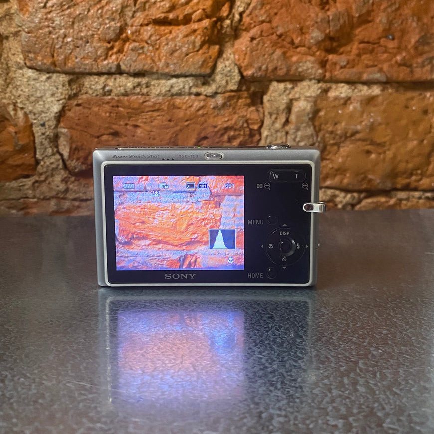 Sony Cyber-shot DSC-T20 серебряный цифровой фотоаппарат