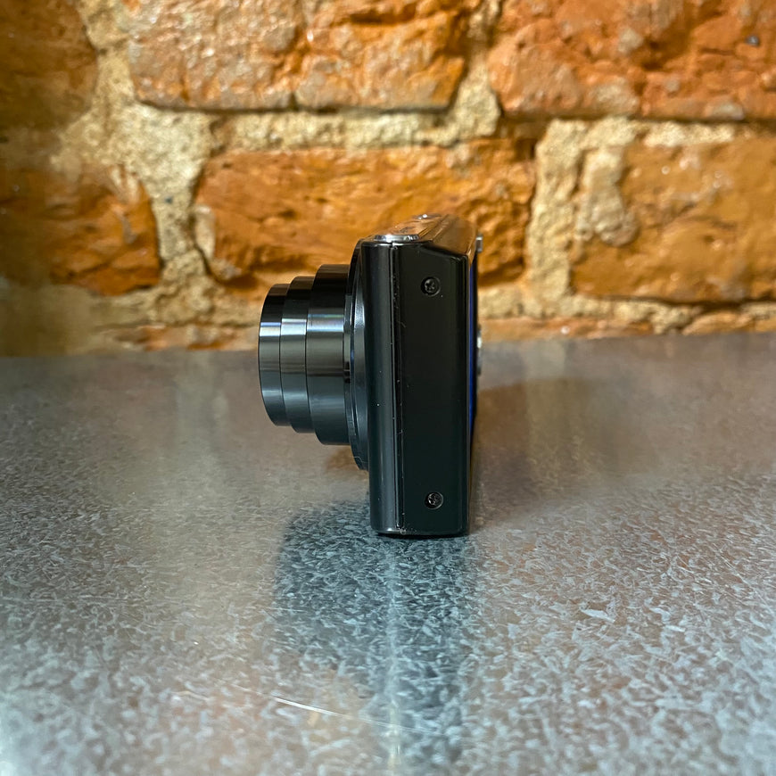 Sony Cyber-shot DSC-W830 черный цифровой фотоаппарат