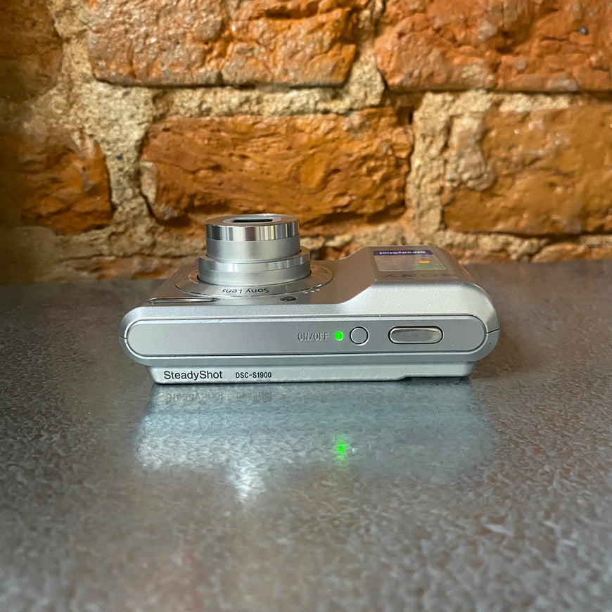 Sony Cyber-shot DSC-S1900 цифровой фотоаппарат
