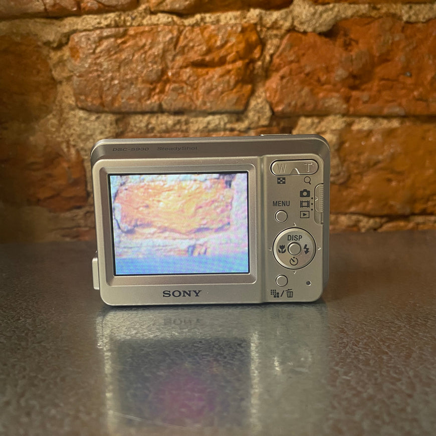 Sony Cyber-shot DSC-S930 цифровой фотоаппарат серебряный