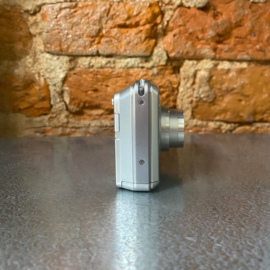 Sony Cyber-shot DSC-S930 цифровой фотоаппарат серебряный