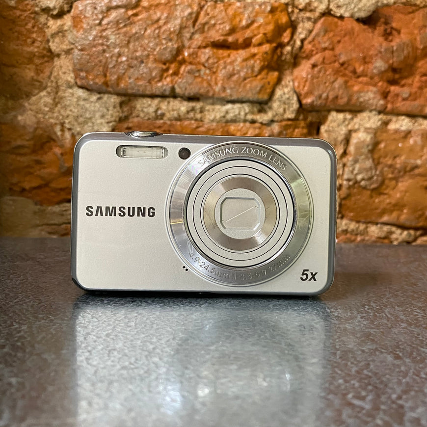 Samsung ES80 серебро цифровой фотоаппарат