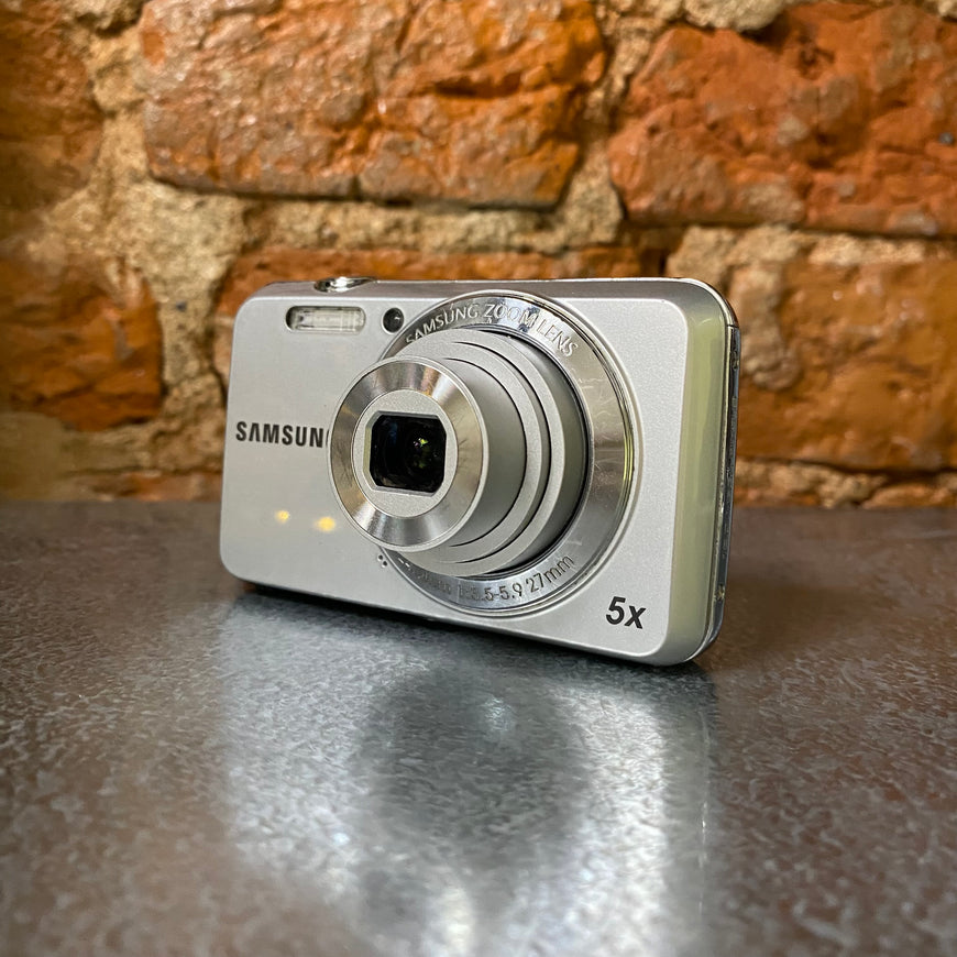 Samsung ES80 серебро цифровой фотоаппарат