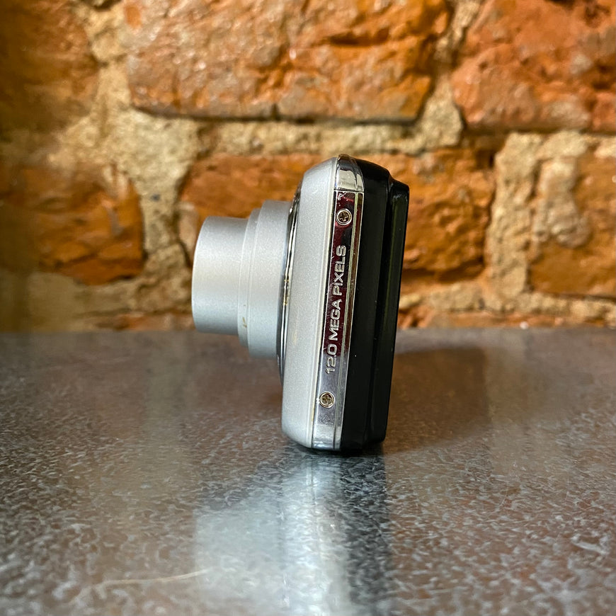 Samsung ES80 серебро цифровой фотоаппарат