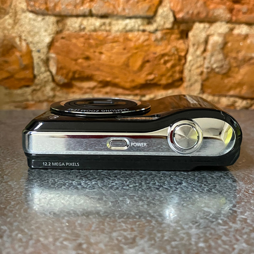 Samsung ES30 цифровой фотоаппарат черный