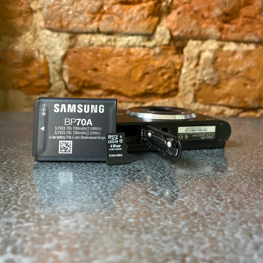 Samsung ST88 черный цифровой фотоаппарат