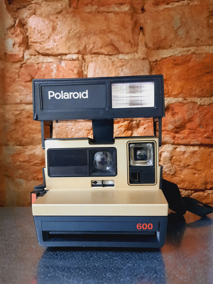 Polaroid 600 золото редкий