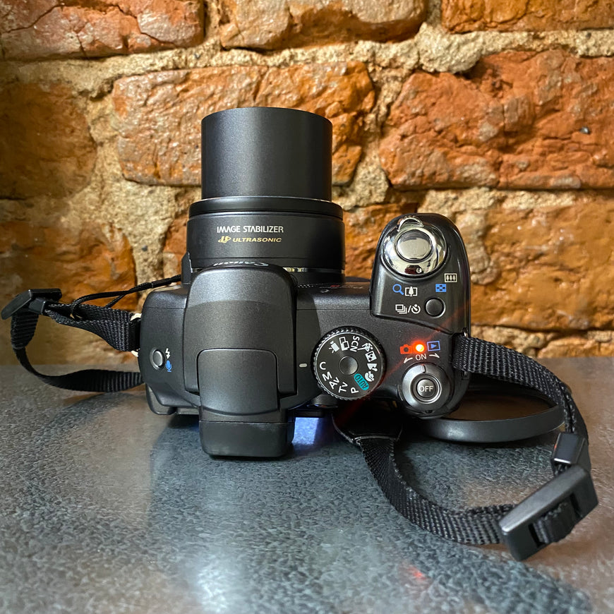 Canon PowerShot S3 IS черный цифровой фотоаппарат