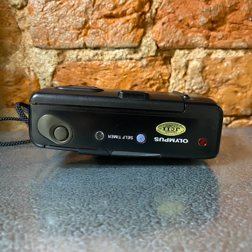 Olympus AF-10 пленочный фотоаппарат