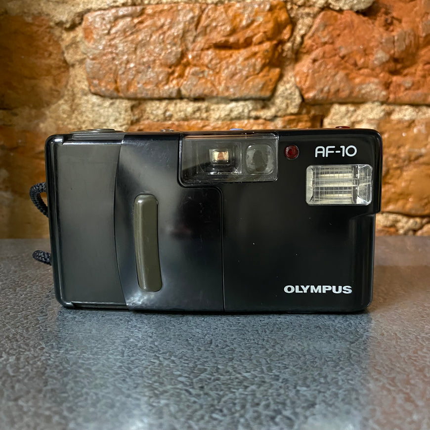 Olympus AF-10 пленочный фотоаппарат