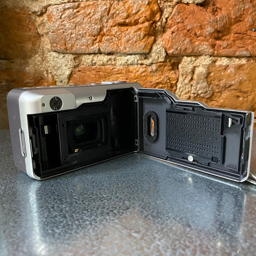 Canon Prima Super 115u пленочный фотоаппарат