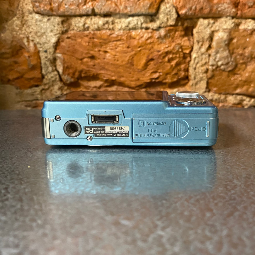 Sony Cyber-shot DSC-W55 голубой цифровой фотоаппарат