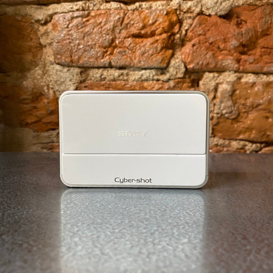 Sony Cyber-shot DSC-T2 белый цифровой фотоаппарат